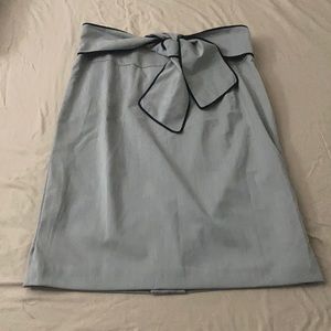 Light gray dress skirt with tie up bow infront